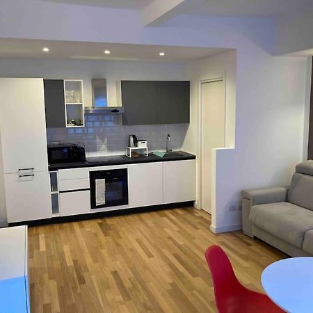 Bilocale Zona Bocconi-Navigli Villa Milánó Kültér fotó