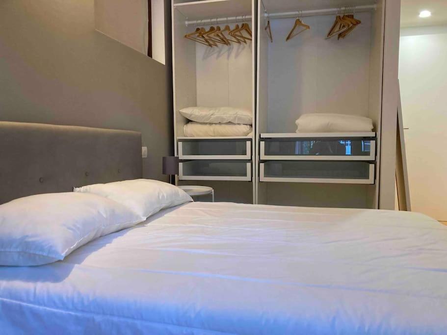 Bilocale Zona Bocconi-Navigli Villa Milánó Kültér fotó